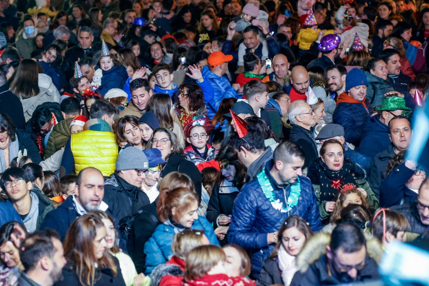 Las pequecampanadas triunfan en Gijón