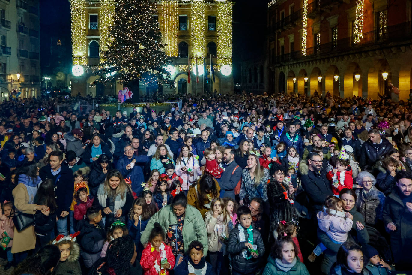 Las pequecampanadas triunfan en Gijón