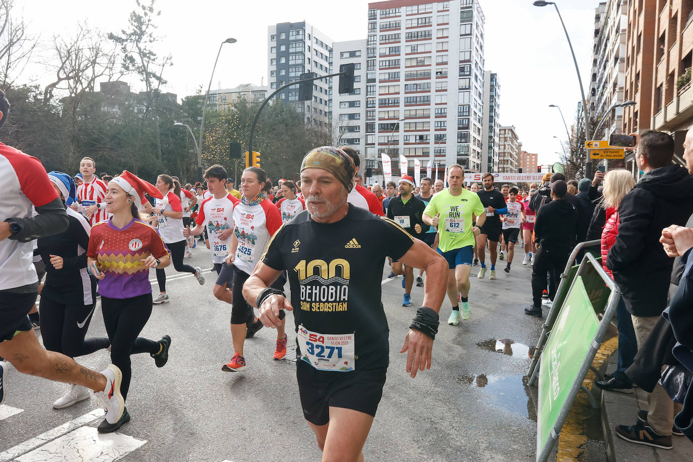 ¿Corriste la San Silvestre de Gijón? ¡Búscate en las fotos!