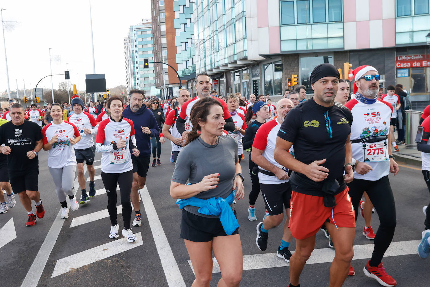 ¿Corriste la San Silvestre de Gijón? ¡Búscate en las fotos!