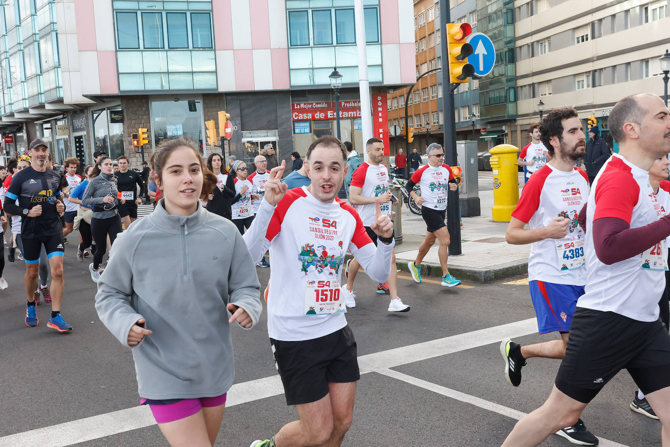 ¿Corriste la San Silvestre de Gijón? ¡Búscate en las fotos!