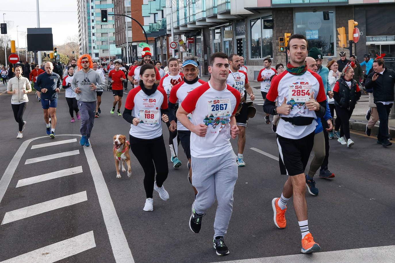 ¿Corriste la San Silvestre de Gijón? ¡Búscate en las fotos!