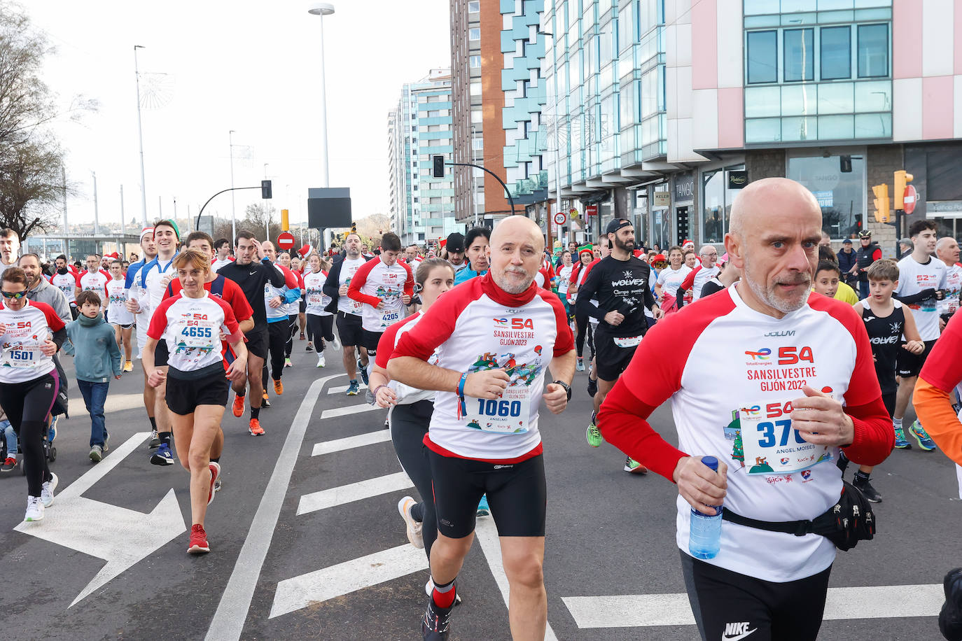 ¿Corriste la San Silvestre de Gijón? ¡Búscate en las fotos!