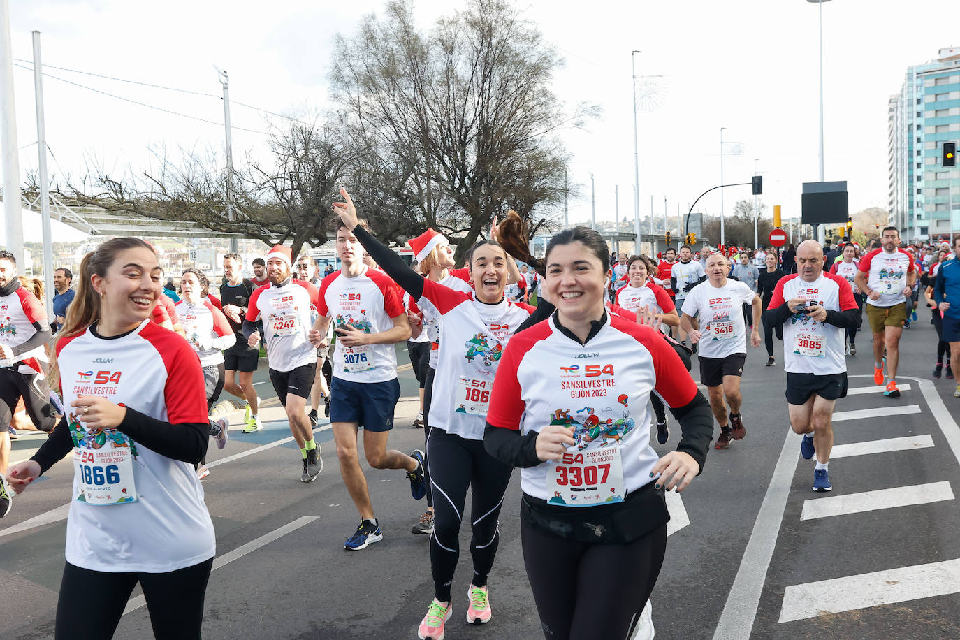 ¿Corriste la San Silvestre de Gijón? ¡Búscate en las fotos!