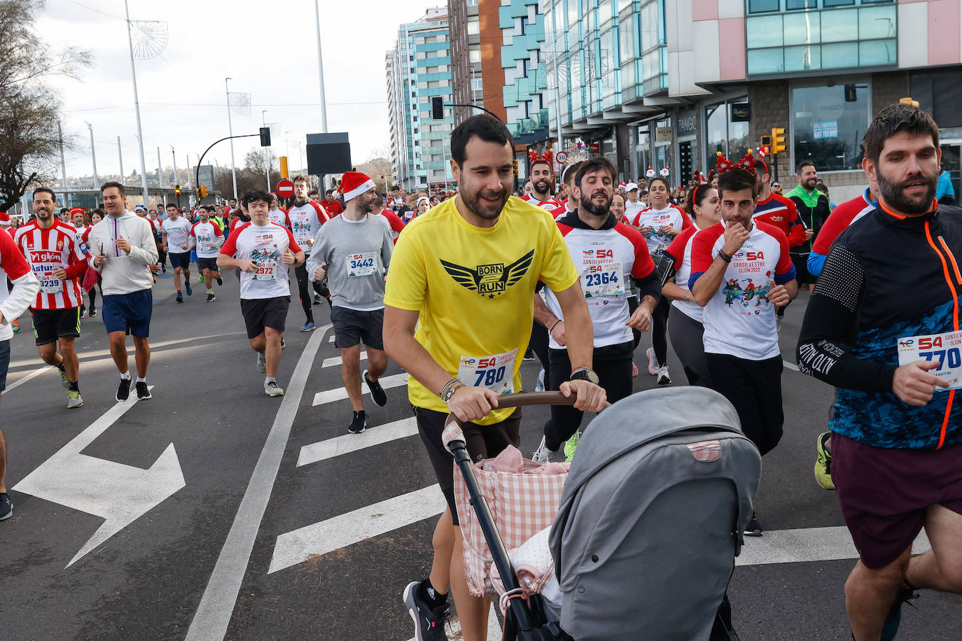 ¿Corriste la San Silvestre de Gijón? ¡Búscate en las fotos!