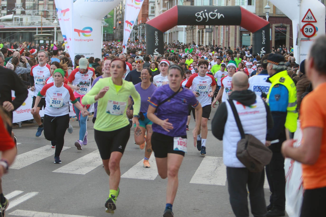 ¿Corriste la San Silvestre de Gijón? ¡Búscate en las fotos!