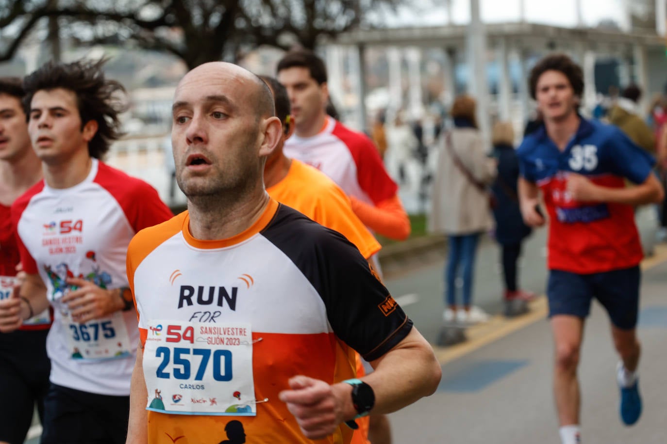 ¿Corriste la San Silvestre de Gijón? ¡Búscate en las fotos!