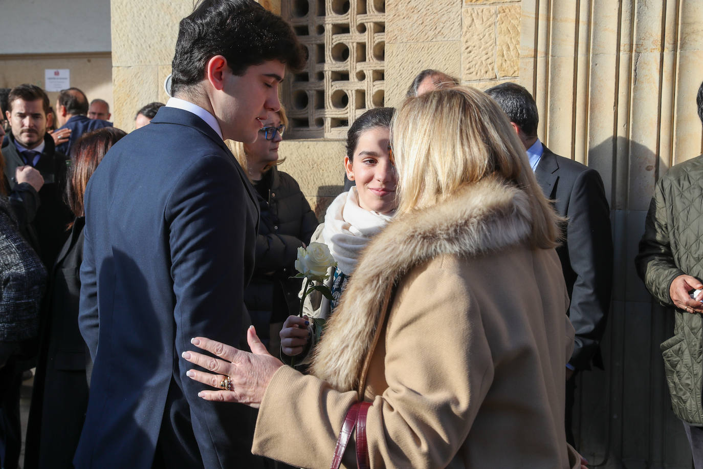 Fotos: Emocionada despedida en Gijón al empresario Romualdo Alvargonzález