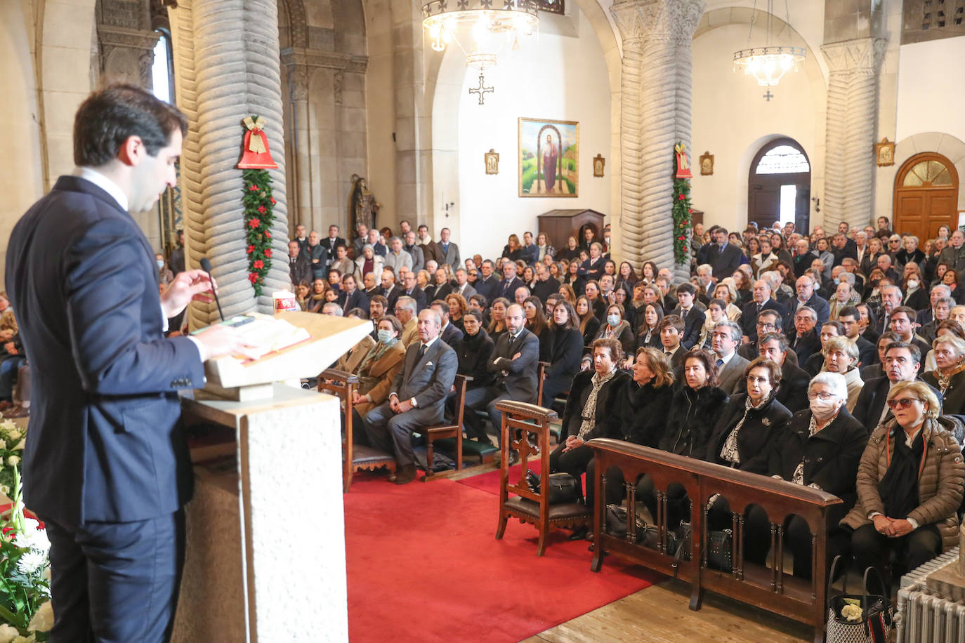 Fotos: Emocionada despedida en Gijón al empresario Romualdo Alvargonzález