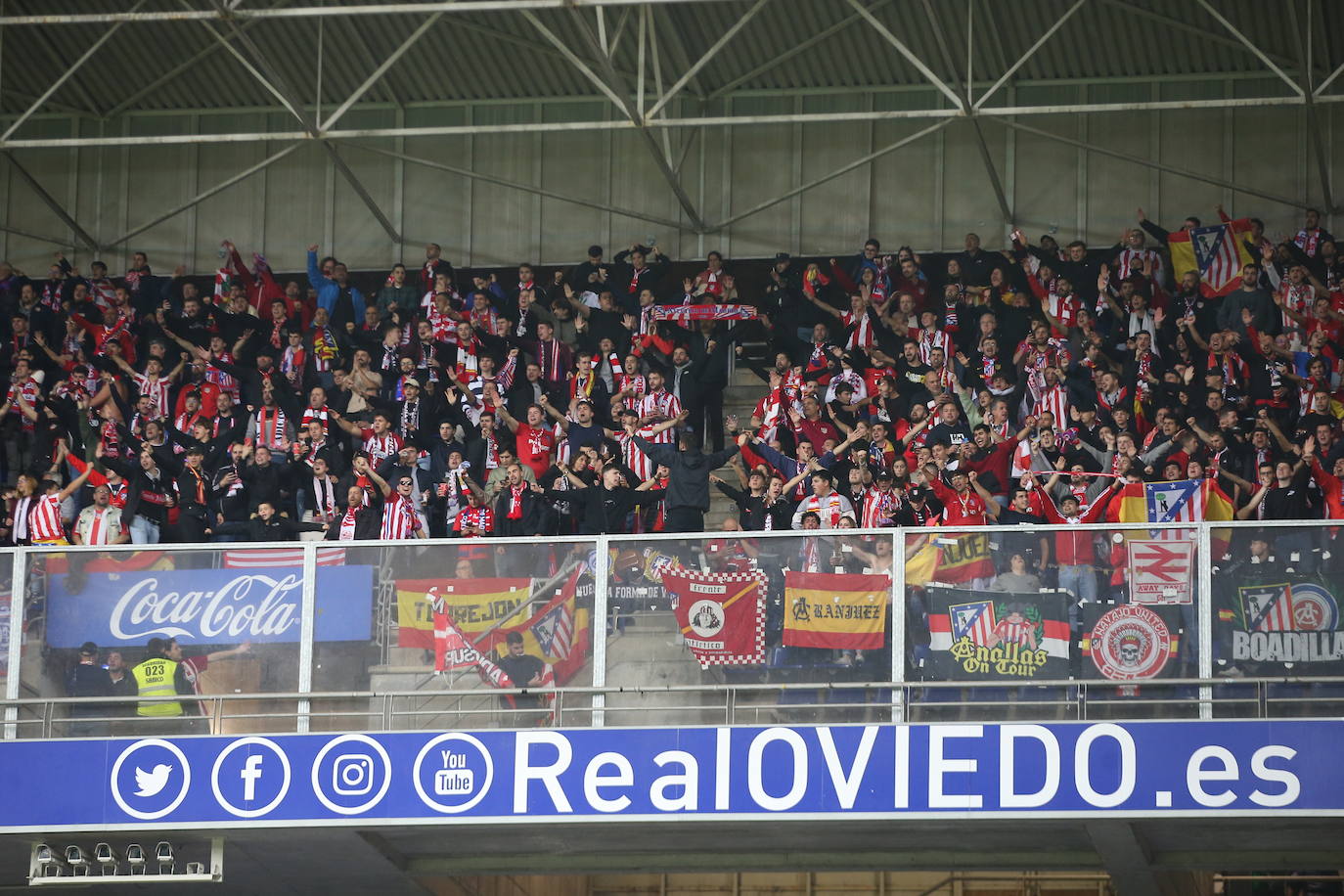 Fotos: ¿Estuviste en el Real Oviedo - Atlético de Madrid? ¡Búscate!