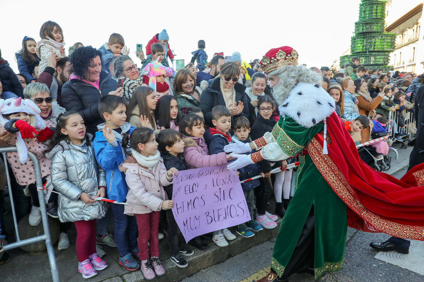 Fotos: Rostros llenos de ilusión en la recepción de los Reyes Magos de Gijón