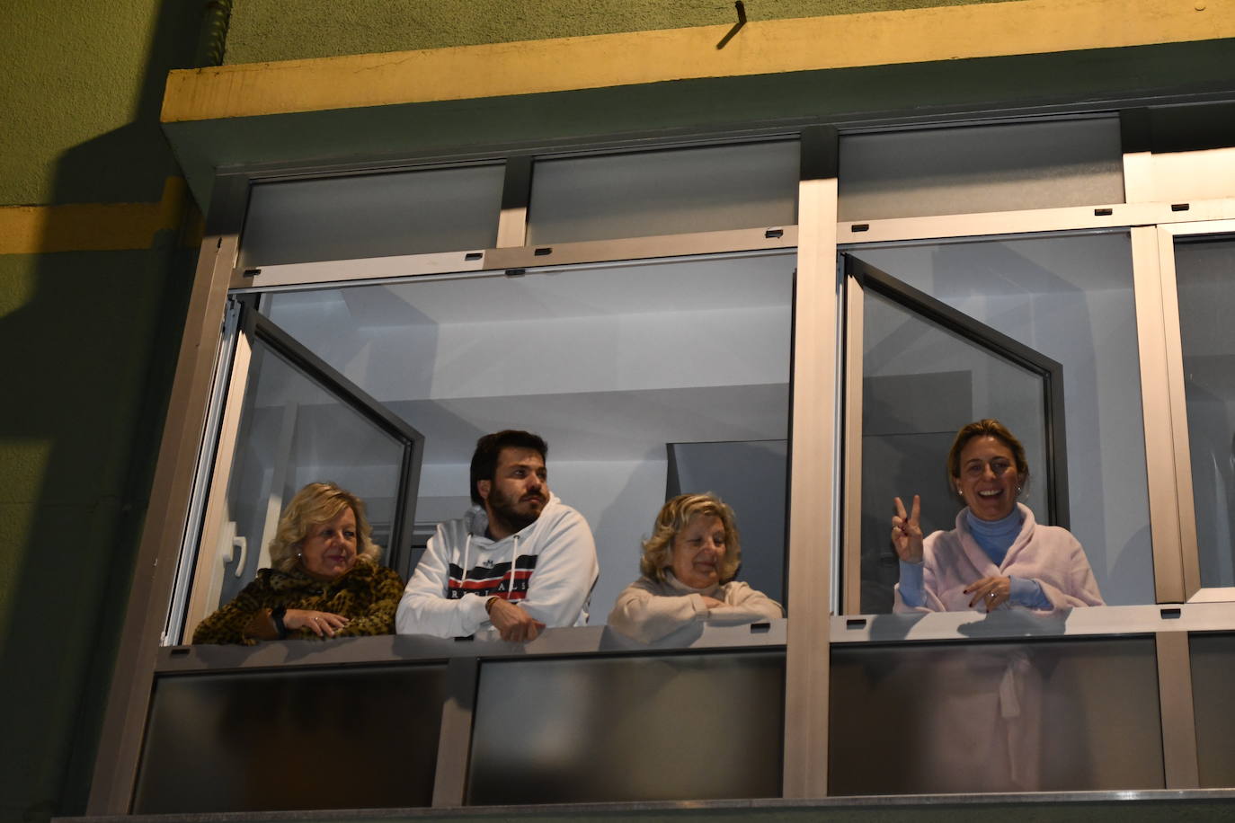 Fotos: Melchor, Gaspar y Baltasar llenan Avilés de ilusión