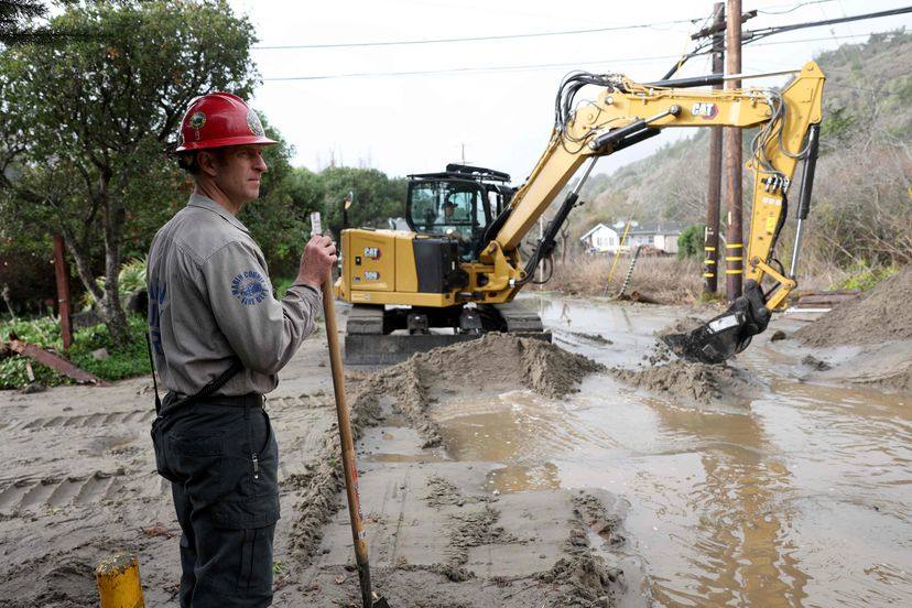 Fotos: Las devastadoras imágenes del ciclón bomba que ha paralizado el centro y norte de California