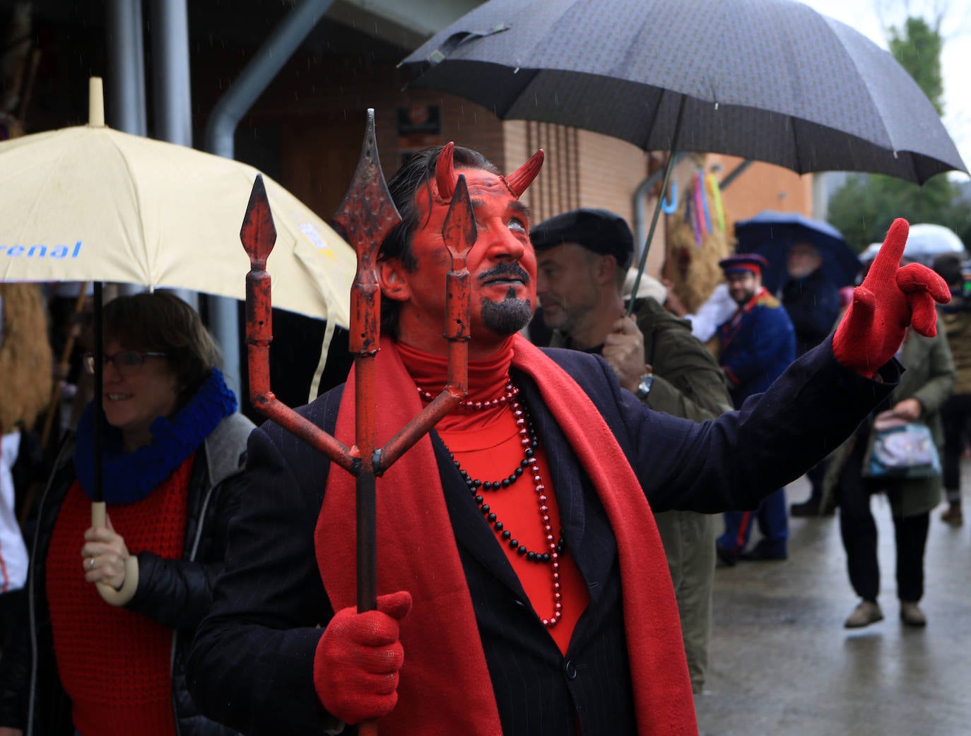 Fotos: Sidros, comedies y sátira en Valdesoto
