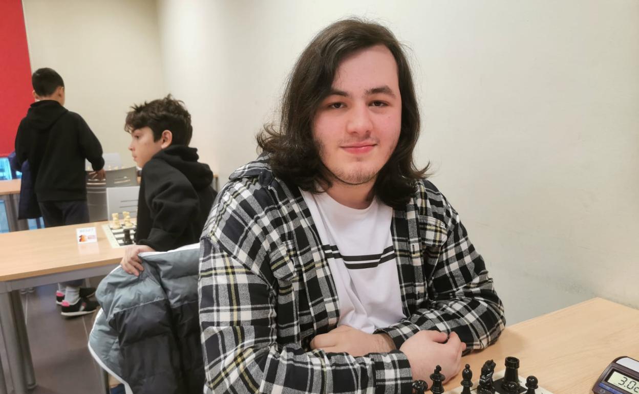 Eduardo Castro, campeón del Torneo de Reyes del Antonio Rico.