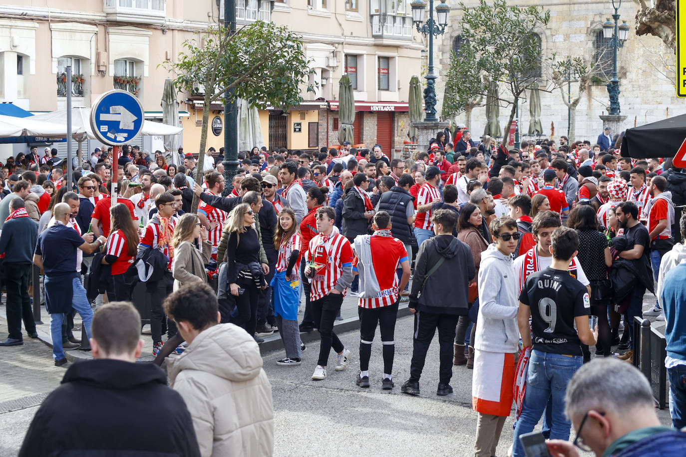 Fotos: Una &#039;Mareona&#039; sportinguista en Santander