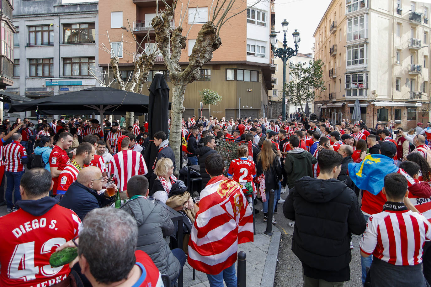 Fotos: Una &#039;Mareona&#039; sportinguista en Santander