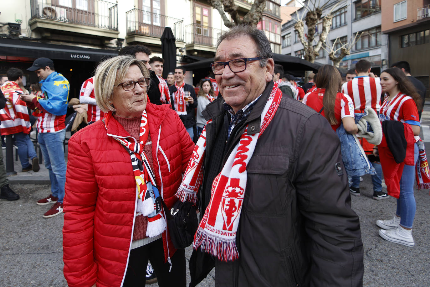 Fotos: Una &#039;Mareona&#039; sportinguista en Santander