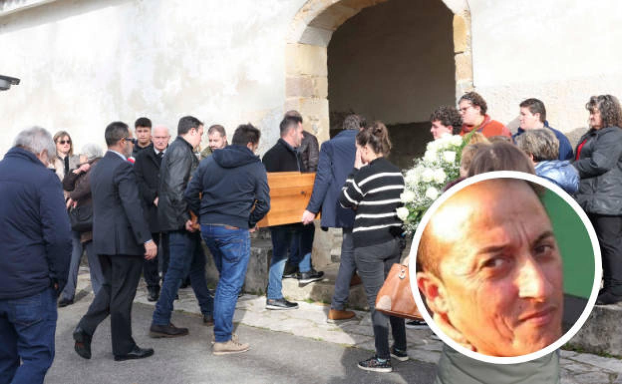 Fueron muchos los que quisieron darle el último adiós a Enrique Gutiérrez en la iglesia de San Emeterio, en Piñera.