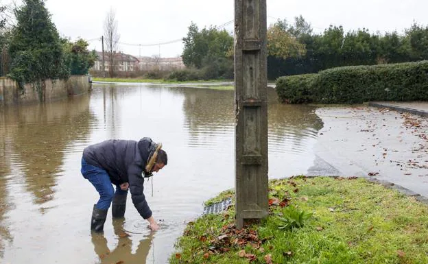 Galería. Consecuencias del temporal en Gijón: inundaciones, calles cortadas y varios desperfectos