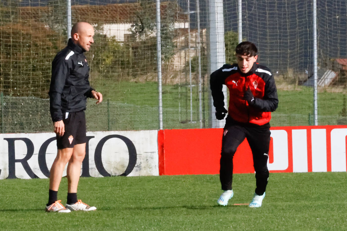 Fotos: Entrenamiento del Sporting (17/01/2023)