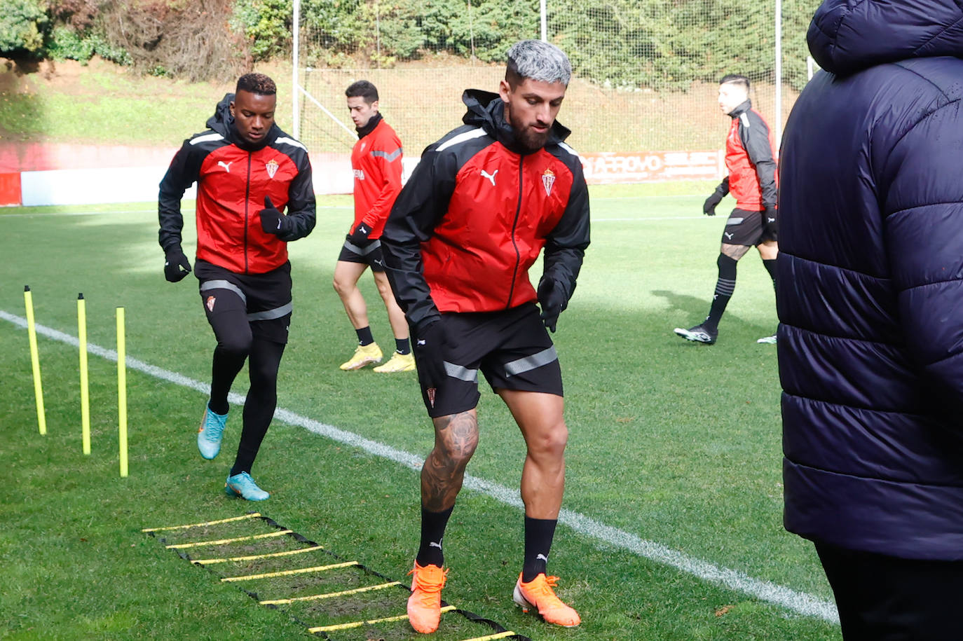 Fotos: Entrenamiento del Sporting (17/01/2023)