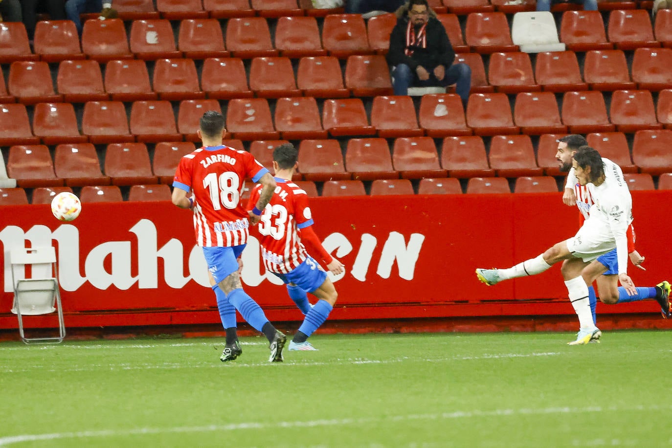 Fotos: Las mejores imágenes del Sporting 0-4 Valencia