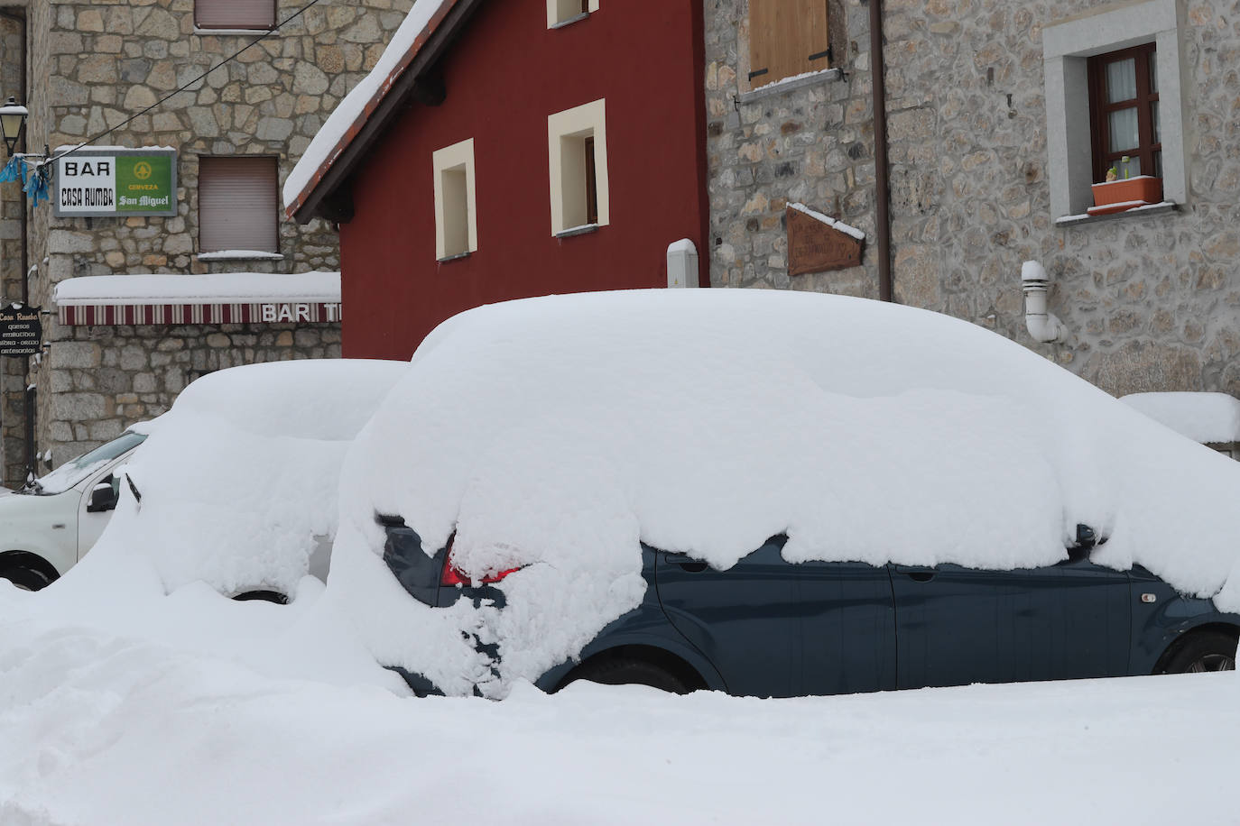 Fotos: Así luce el pueblo de Sotres por las nevadas