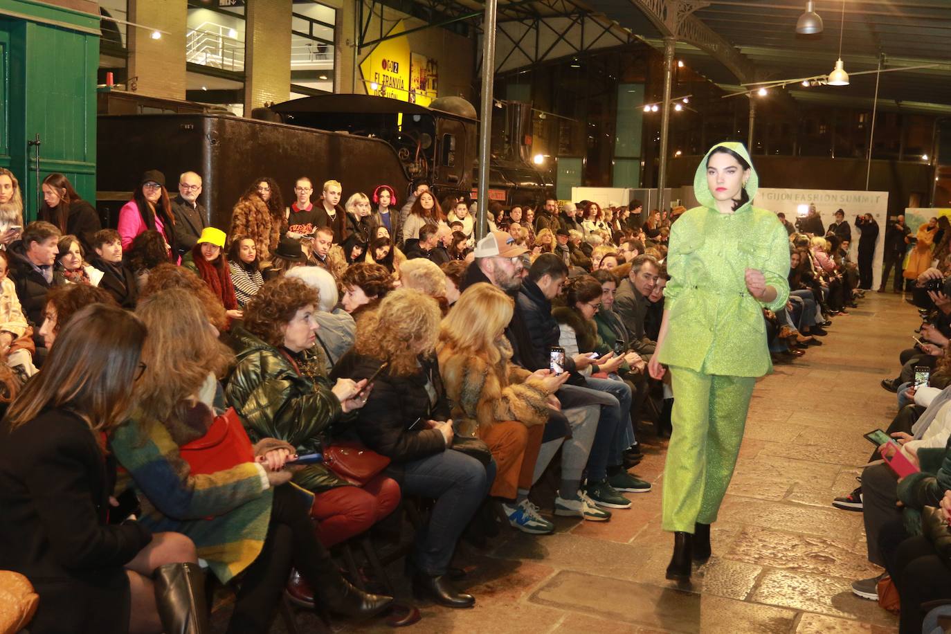 Fotos: Gijón, a todo trapo y a todo tren