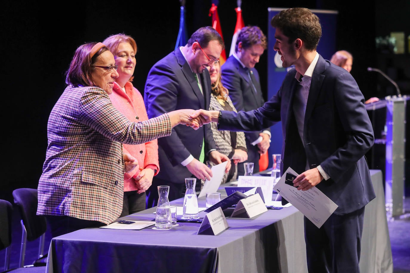 Fotos: Asturias homenajea a 53 estudiantes, premiados por su esfuerzo personal y académico