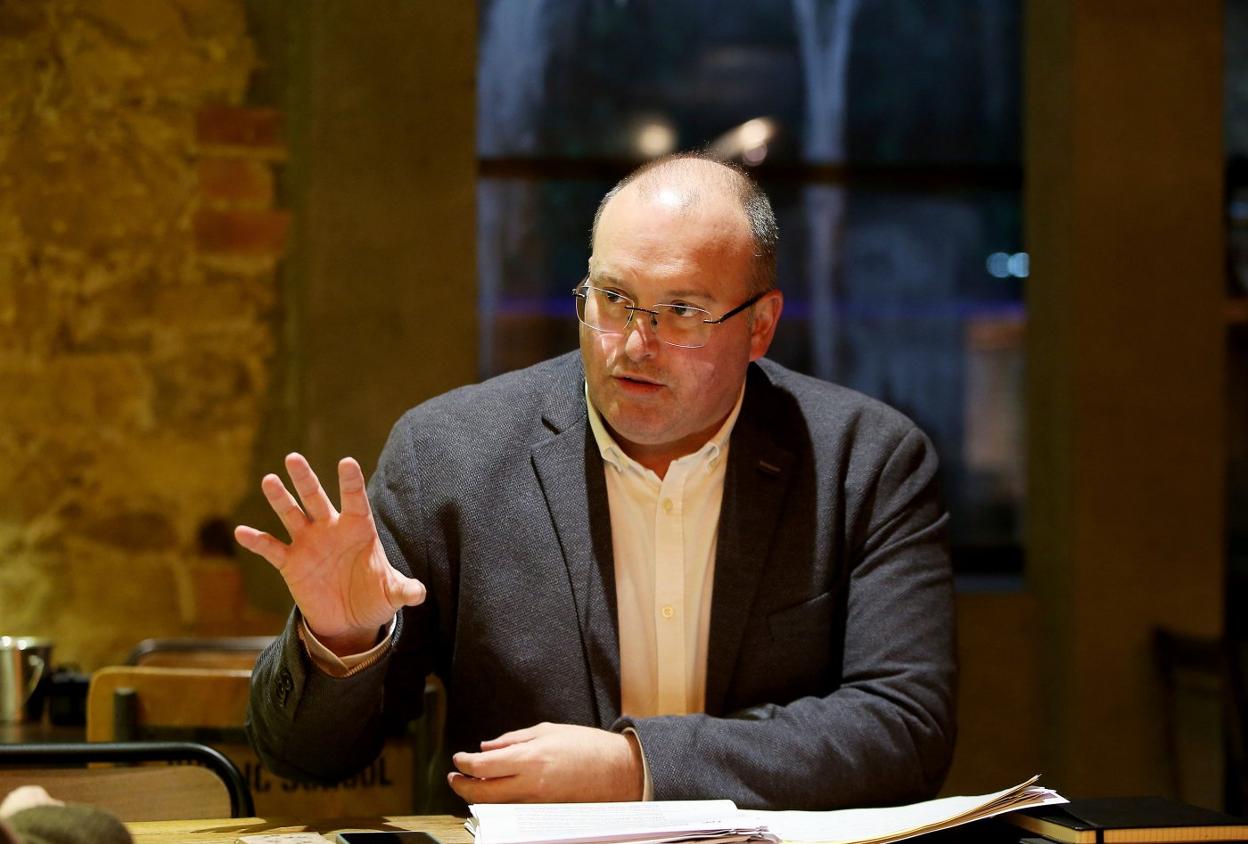 «Que Canga sea independiente puede abrir las puertas a un electorado