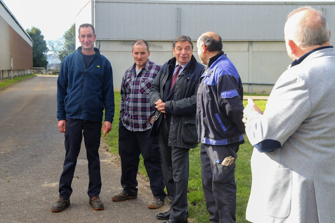 Fotos: Luis Planas visita las instalaciones de Ascol