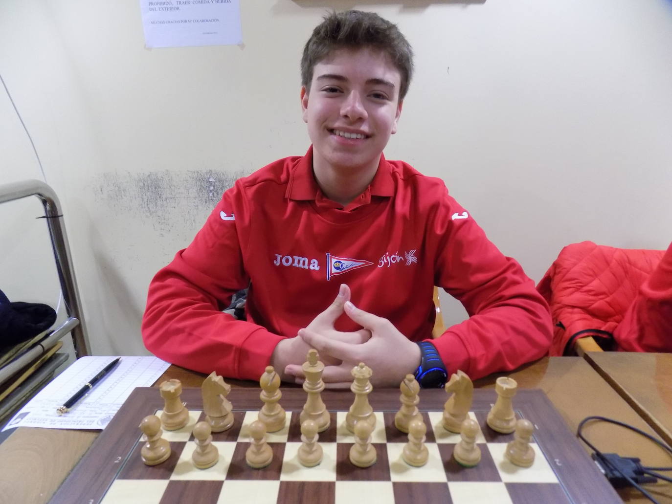 Iván Patón, del Grupo Covadonga, campeón de Asturias sub 16. QUIQUE64 
