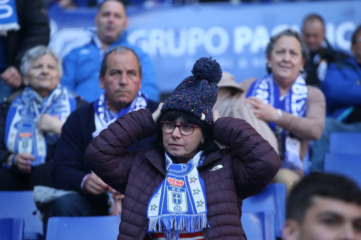 Fotos: ¿Estuviste en el Real Oviedo - Burgos? ¡Búscate en el Carlos Tartiere!