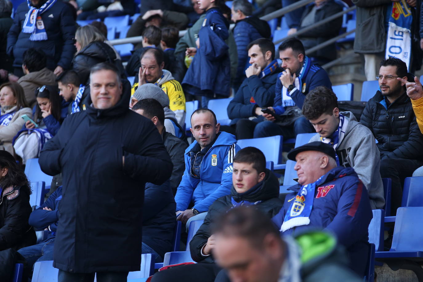 Fotos: ¿Estuviste en el Real Oviedo - Burgos? ¡Búscate en el Carlos Tartiere!