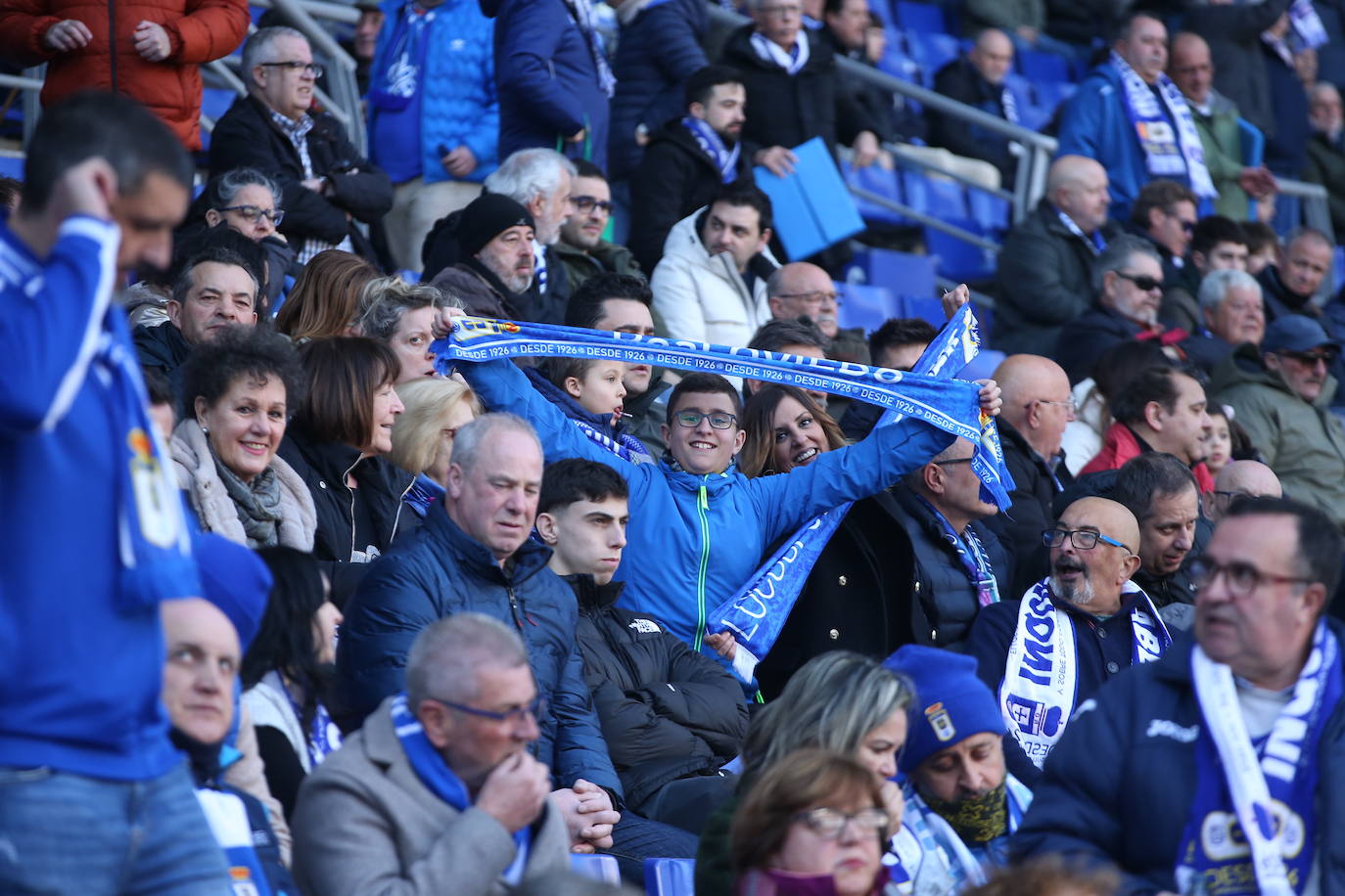 Fotos: ¿Estuviste en el Real Oviedo - Burgos? ¡Búscate en el Carlos Tartiere!