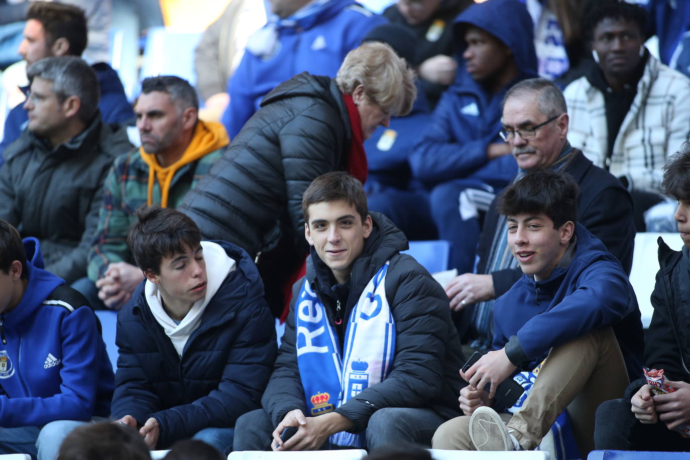 Fotos: ¿Estuviste en el Real Oviedo - Burgos? ¡Búscate en el Carlos Tartiere!