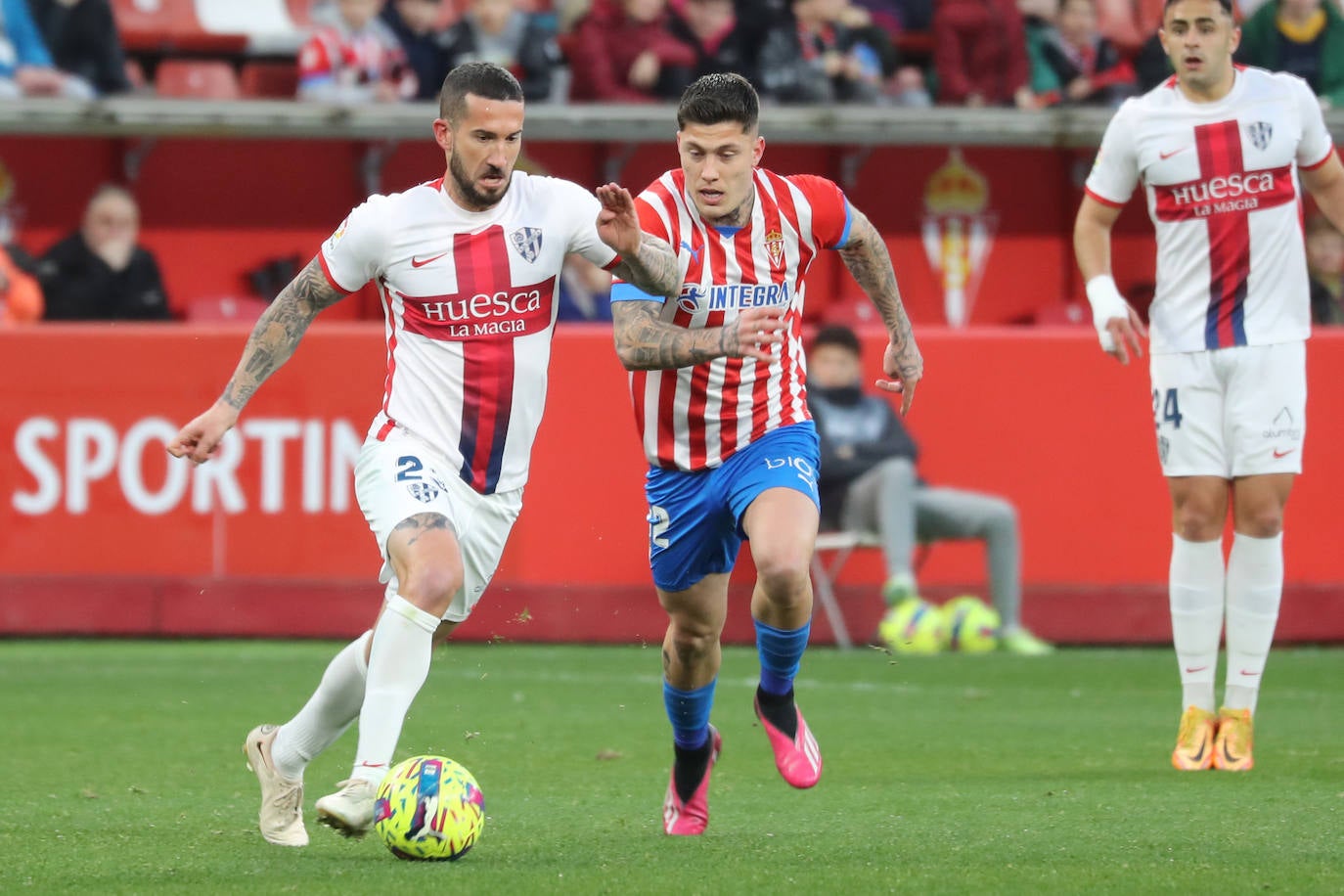 Fotos: Las mejores imágenes del Sporting 1-1 Huesca