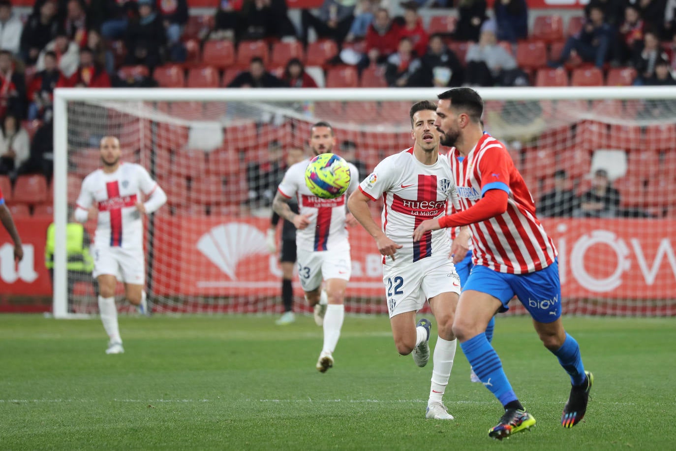 Fotos: Las mejores imágenes del Sporting 1-1 Huesca