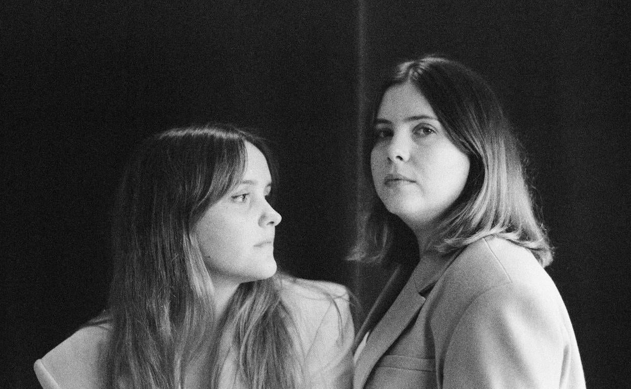 Catarina y Margarida Falcão dan forma al grupo Golden Slumbers.