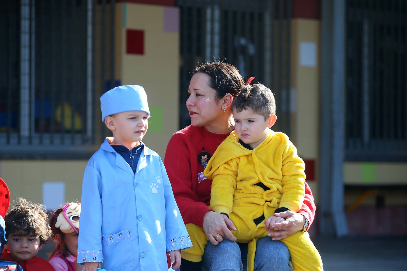 Fotos: El carnaval más colorido en los colegios asturianos