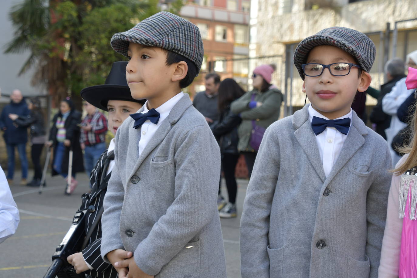 Fotos: El carnaval más colorido en los colegios asturianos