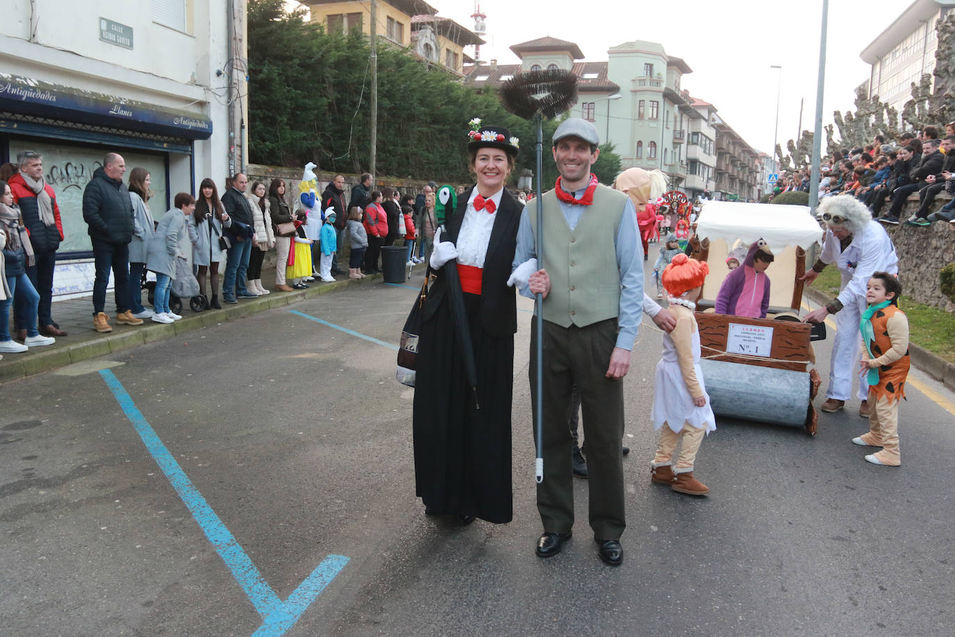 Fotos: Llanes abre la fiesta del carnaval en el oriente