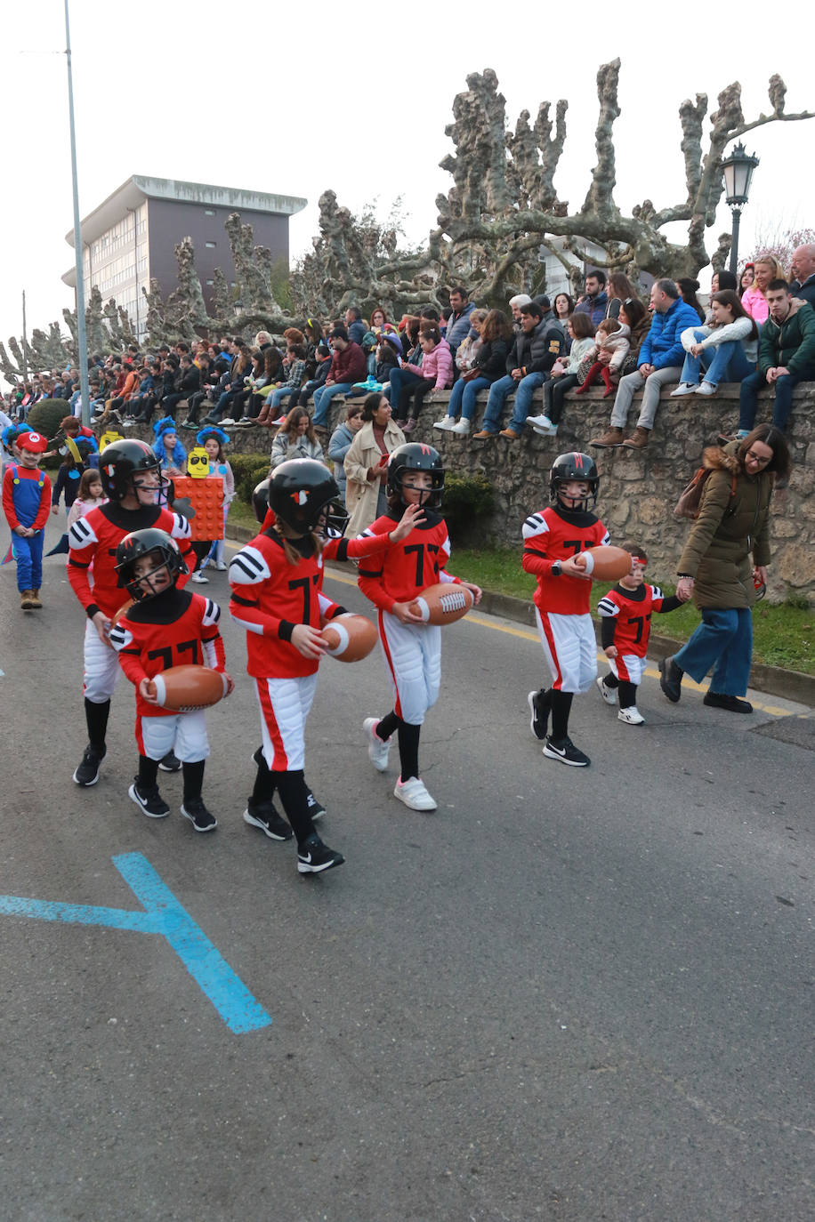 Fotos: Llanes abre la fiesta del carnaval en el oriente