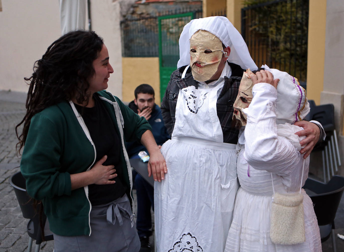 Fotos: Los Mazcaritos plantan la vieya en el Oviedo Antiguo