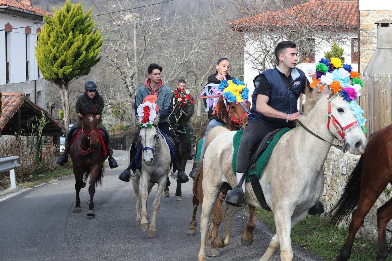 Fotos: Nuria Cueto, primera aguinaldera de Cazo