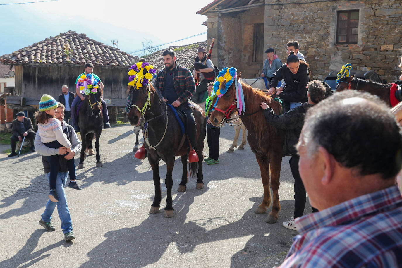 Fotos: Nuria Cueto, primera aguinaldera de Cazo