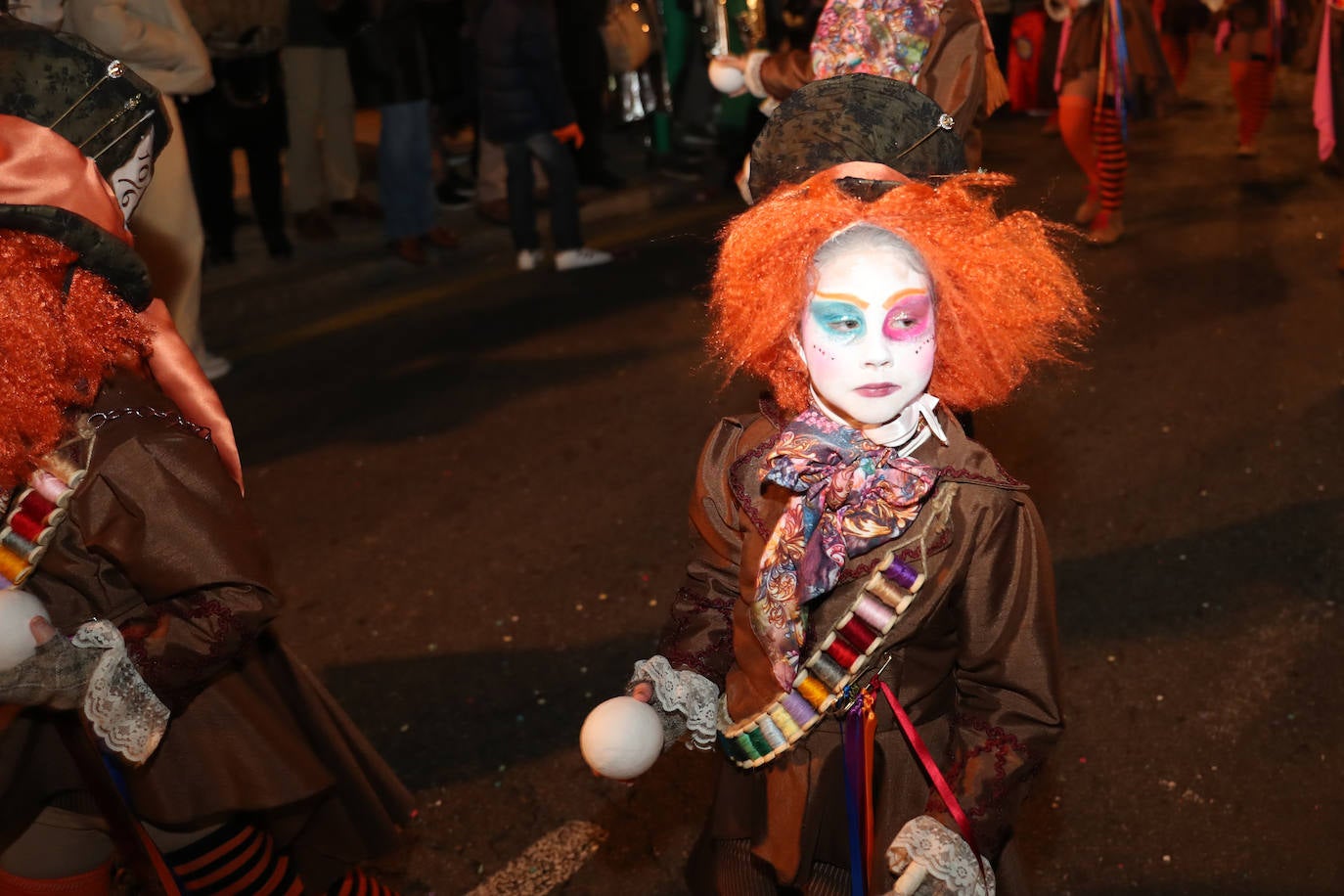 Fotos: Diversión por las calles de Gijón en el desfile del Antroxu