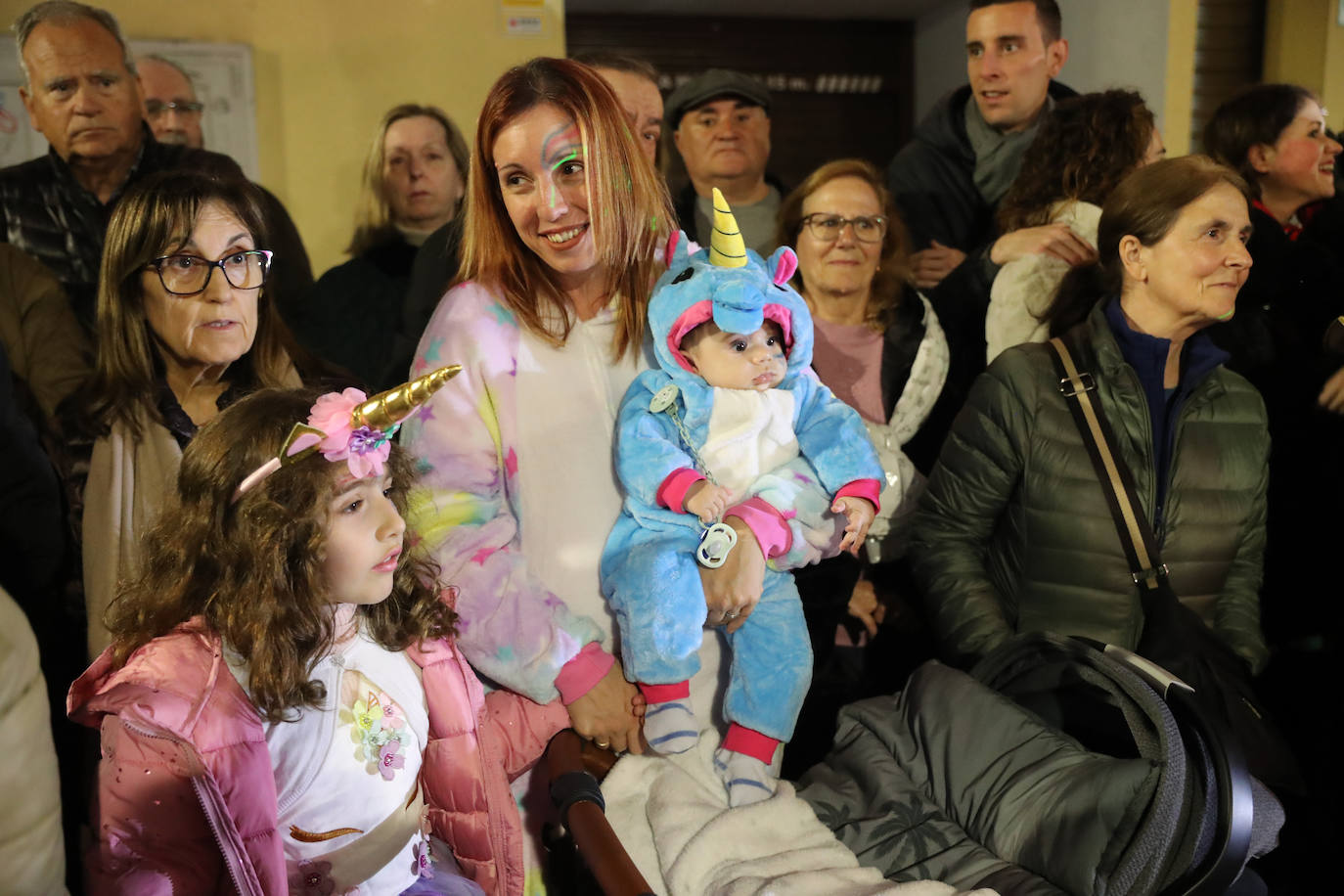 Fotos: Diversión por las calles de Gijón en el desfile del Antroxu