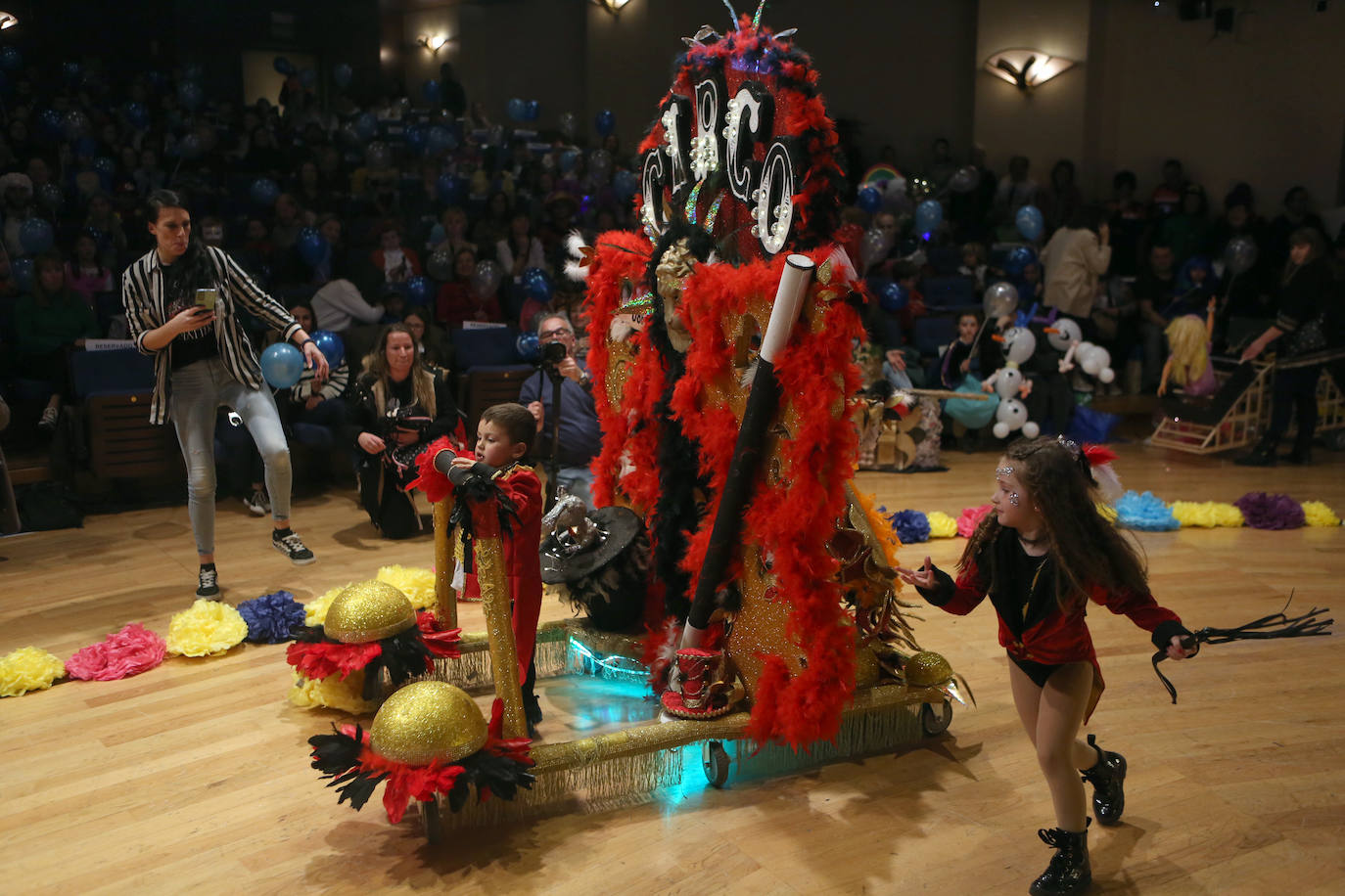 Fotos: Concurso de disfraces infantiles en el Auditorio de Oviedo